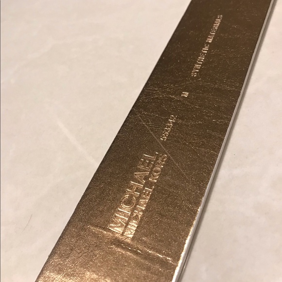 Michael Kors MK Signature Large Logo Belt - Picture 9 of 9